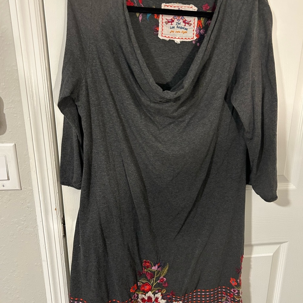 Johnny Was Charcoal Gray Tunic with Red & Pink Floral Embroidery